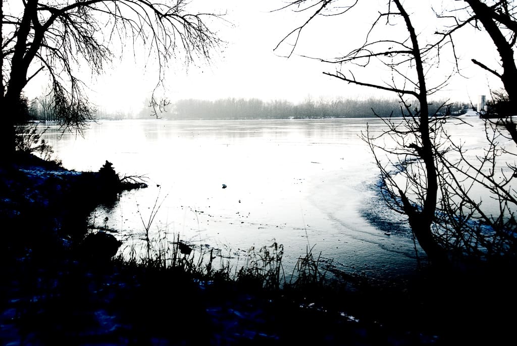Wintersee Die dunklen Tage. Der Silbersee im Winter bei Bobenheim-Roxheim, 2009